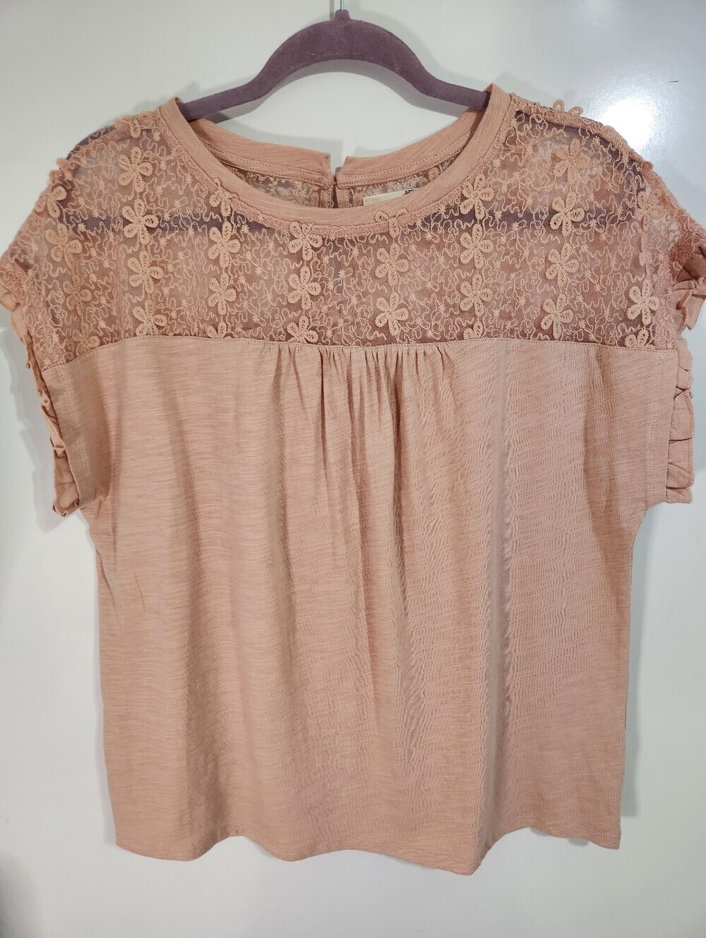 Everleigh Lace Yoke Short Sleeve Top - Blush, SIZE Med